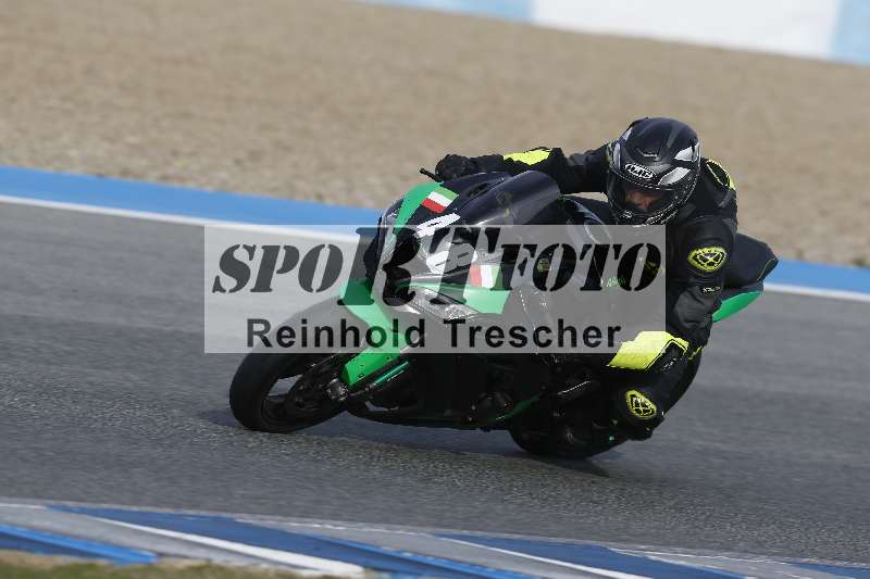 /Archiv-2024/01 26.-28.01.2024 Moto Center Thun Jerez/Gruppe gruen-green/48